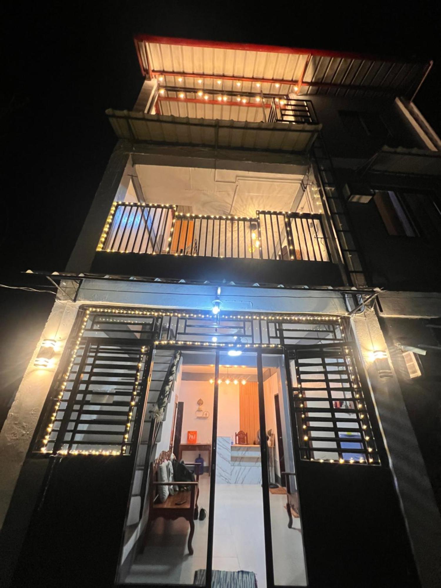 Eighty8 Tourist Inn โกรอน ภายนอก รูปภาพ